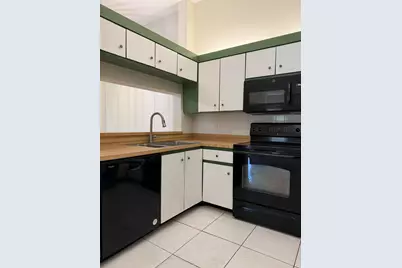 13811 Oneida Drive #H2, Delray Beach, FL 33446 - Photo 4