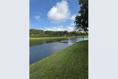 13811 Oneida Drive #H2, Delray Beach, FL 33446 - Photo 2