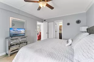 105 NE 19th Ave, Deerfield Beach, FL 33441 - Photo 18