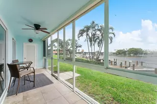 105 NE 19th Ave, Deerfield Beach, FL 33441 - Photo 14