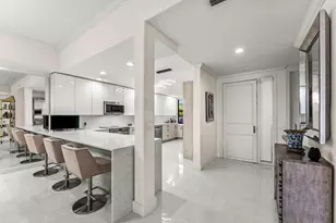 17541 Ashbourne Ln, Boca Raton, FL 33496 - Photo 6