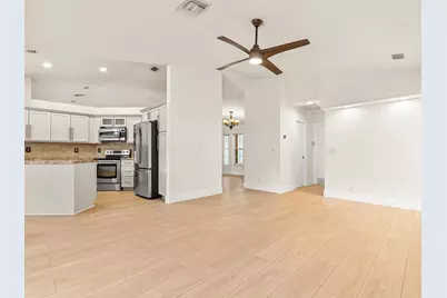 833 Heron Road, Weston, FL 33326 - Photo 10