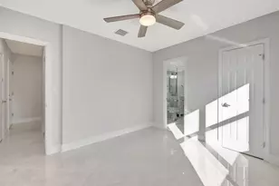 2400 NE 33rd Ave, Fort Lauderdale, FL 33305 - Photo 16