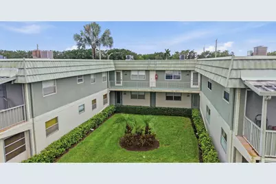 284 Flanders F, Delray Beach, FL 33484 - Photo 40