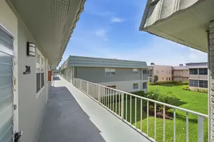 284 Flanders F, Delray Beach, FL 33484 - Photo 34