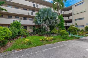 1660 NE 191st St, Miami, FL 33179 - Photo 1