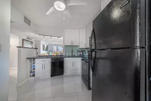 1660 NE 191st St, North Miami Beach, FL 33179 - Photo 8