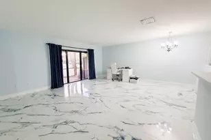 21820 Cypress Cir, Boca Raton, FL 33433 - Photo 8
