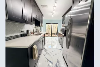 21820 Cypress Circle #25c, Boca Raton, FL 33433 - Photo 6