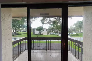 21820 Cypress Cir, Boca Raton, FL 33433 - Photo 16