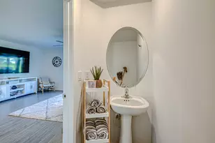 5007 Woods Edge Cir, Riviera Beach, FL 33410 - Photo 10
