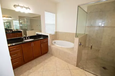 8253 NW 118th Way NW, Parkland, FL 33076 - Photo 16