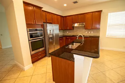 8253 NW 118th Way NW, Parkland, FL 33076 - Photo 4