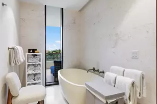 200 Arkona Ct, West Palm Beach, FL 33401 - Photo 14