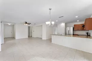 5330 NW Pine Trail Cir, Port Saint Lucie, FL 34983 - Photo 4