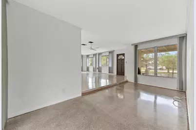 1727 NE 37th Street, Oakland Park, FL 33334 - Photo 12