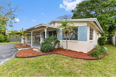 1727 NE 37th Street, Oakland Park, FL 33334 - Photo 2