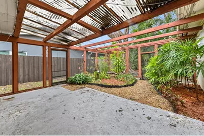 1727 NE 37th Street, Oakland Park, FL 33334 - Photo 26