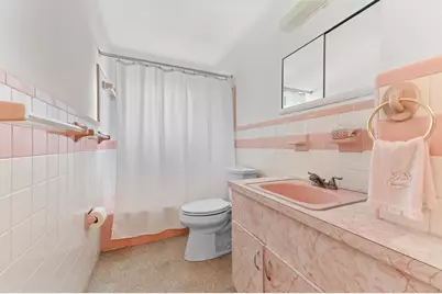 1727 NE 37th Street, Oakland Park, FL 33334 - Photo 14