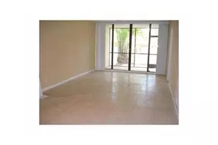 8433 Forest Hills Dr, Coral Springs, FL 33065 - Photo 10