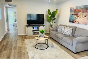 277 Chatham N, West Palm Beach, FL 33417 - Photo 8