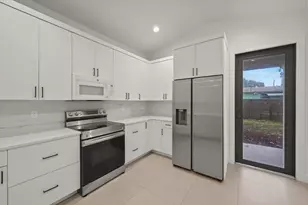 633 55th St, West Palm Beach, FL 33407 - Photo 10