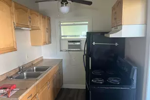 211 N A St, Lake Worth Beach, FL 33460 - Photo 12