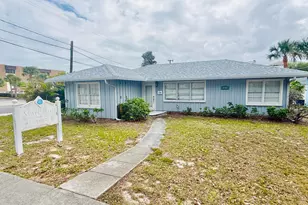 218 SE Osceola St, Stuart, FL 34994 - Photo 1