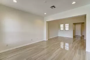 477 Pacific Grove Dr, West Palm Beach, FL 33401 - Photo 16