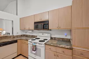 9832 Pavarotti Terrace, Boynton Beach, FL 33437 - Photo 10