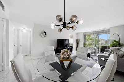 2900 Sunrise Lakes Drive W #201, Sunrise, FL 33322 - Photo 10