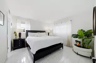 2900 Sunrise Lakes Dr W, Sunrise, FL 33322 - Photo 14