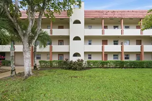 2900 Sunrise Lakes Dr W, Sunrise, FL 33322 - Photo 4