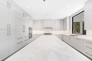 1550 Ponce de Leon Dr, Fort Lauderdale, FL 33316 - Photo 18