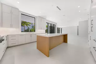 1550 Ponce de Leon Dr, Fort Lauderdale, FL 33316 - Photo 16