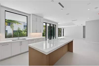 1550 Ponce De Leon Drive, Fort Lauderdale, FL 33316 - Photo 14