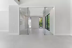 1550 Ponce de Leon Dr, Fort Lauderdale, FL 33316 - Photo 30