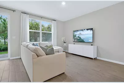 5696 SE Edgewater Circle, Stuart, FL 34997 - Photo 14