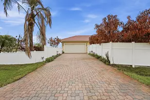 6444 NW Frenze St, Port Saint Lucie, FL 34986 - Photo 2