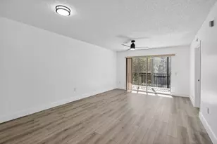 900 SW 142nd Ave, Pembroke Pines, FL 33027 - Photo 8