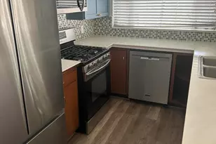 704 NE 20th Ave, Fort Lauderdale, FL 33304 - Photo 6