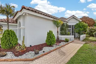416 SW Horseshoe Bay, Port Saint Lucie, FL 34986 - Photo 4