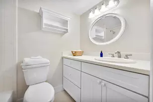 60 Venetian Dr, Delray Beach, FL 33483 - Photo 18