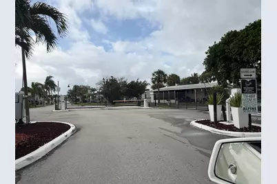 4022 68th Street N #826, Riviera Beach, FL 33404 - Photo 12