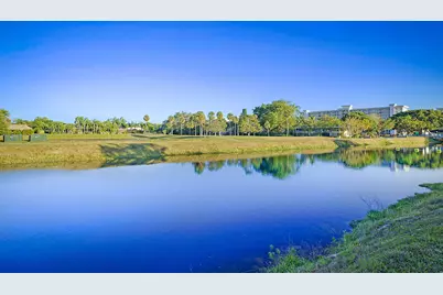 575 Oaks Lane #703, Pompano Beach, FL 33069 - Photo 40