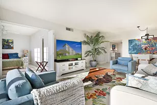 575 Oaks Ln, Pompano Beach, FL 33069 - Photo 6