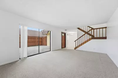 521 Springdale Circle, Palm Springs, FL 33461 - Photo 4