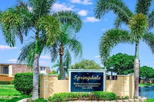 521 Springdale Cir, Palm Springs, FL 33461 - Photo 2