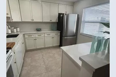 27 Capri #A, Delray Beach, FL 33484 - Photo 4