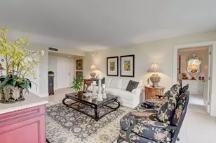 1542 Bridgewood Dr, Boca Raton, FL 33434 - Photo 8